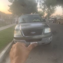2004 Ford Expedition