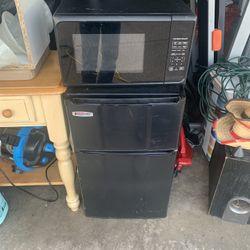 Microwave And Mini Fridge 