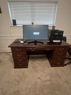 Computer desk with storage drawers