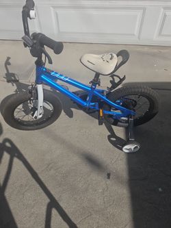 Royal Rider 300 kids expensive bike use 6 months Glendora plus training wheels Glendora 2 kids bike