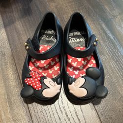Disney Mini Melissa Size 5C