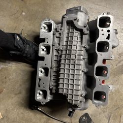 6.1 hemi custom ported intake manifold