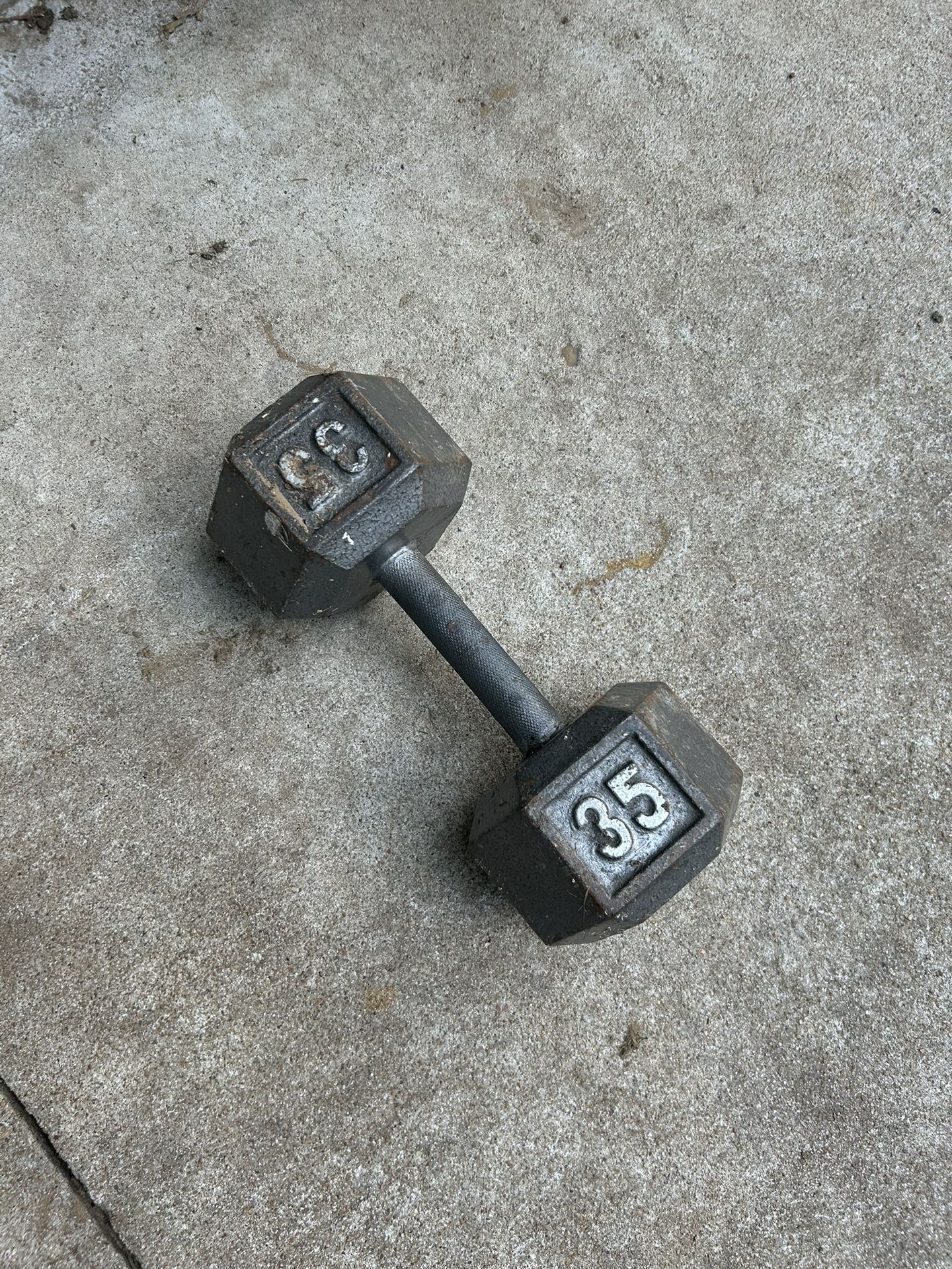 35 Lb Dumbbells