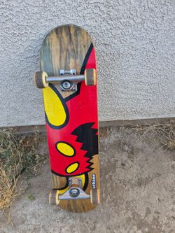 Skateboard