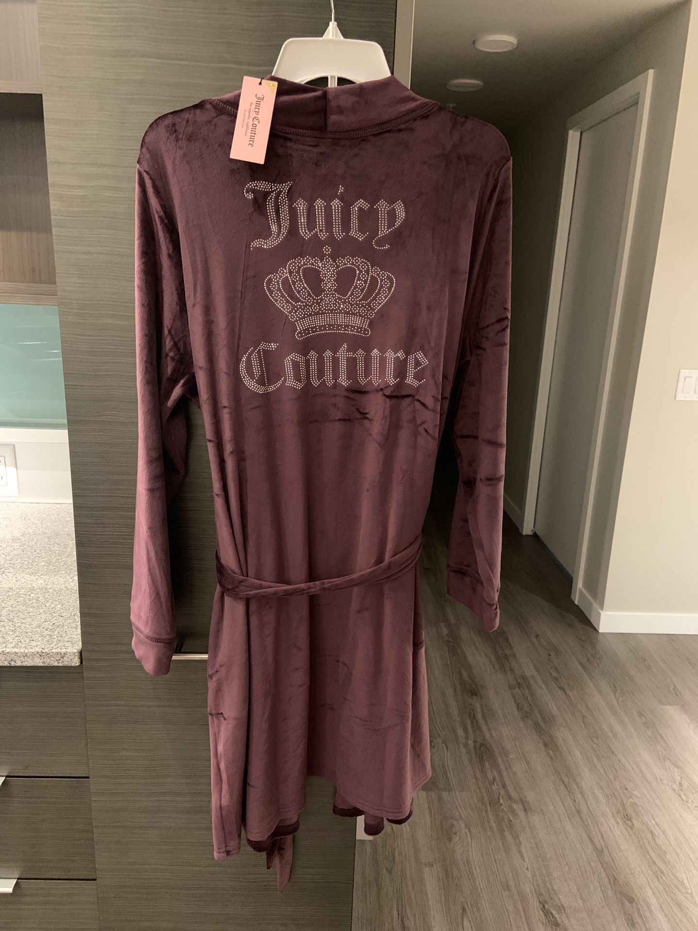 Juicy Couture Sleepwear Robe