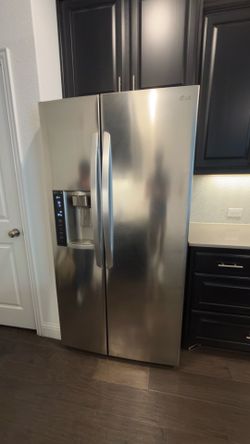 $1,000 OBO – LG Refrigerator + Samsung Washer & Dryer Set – Must Pick Up by Thursday, June 11