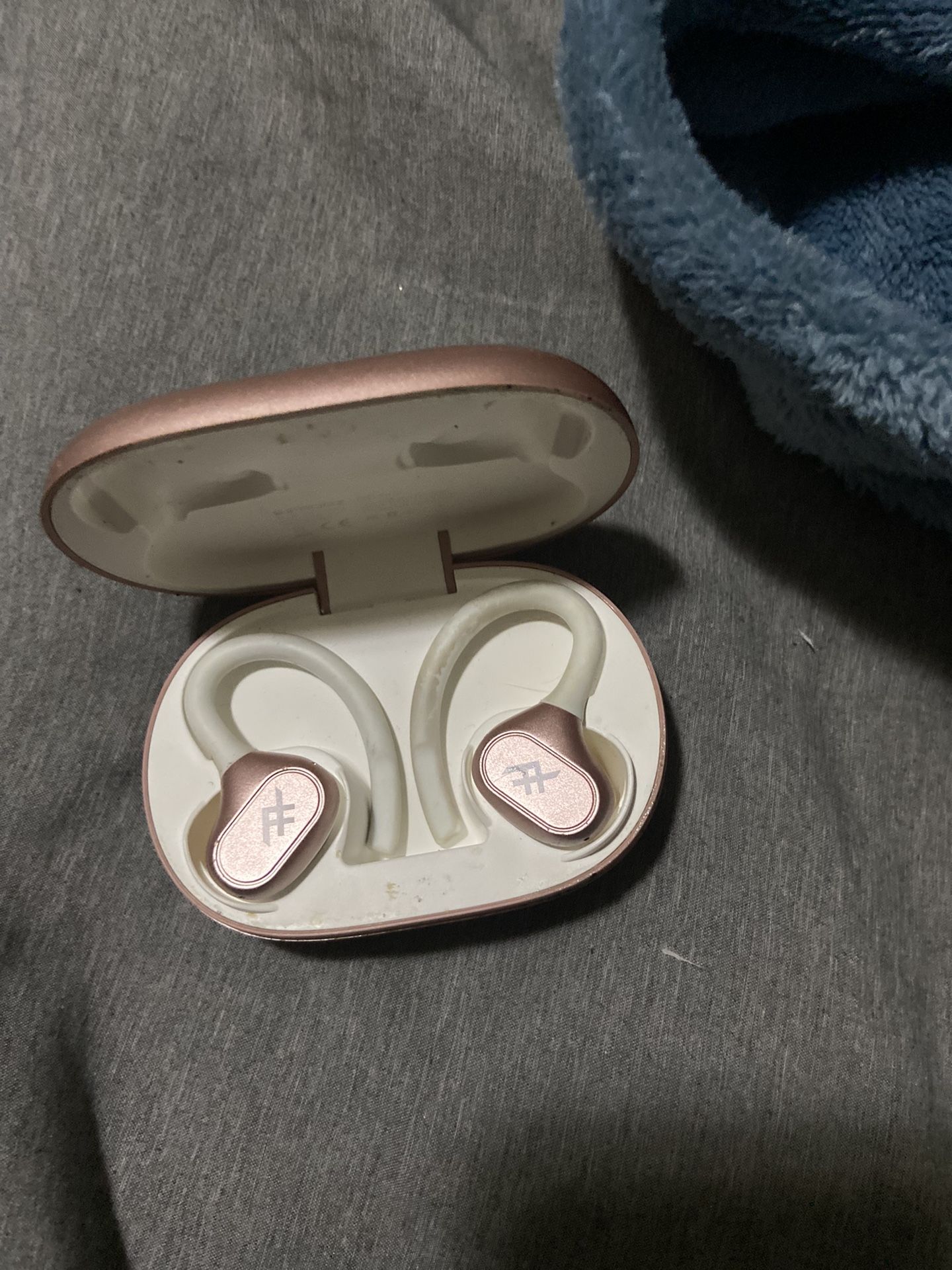 ifrogz Airtime Pro Truly Wireless Stem Earbuds + Charging Case