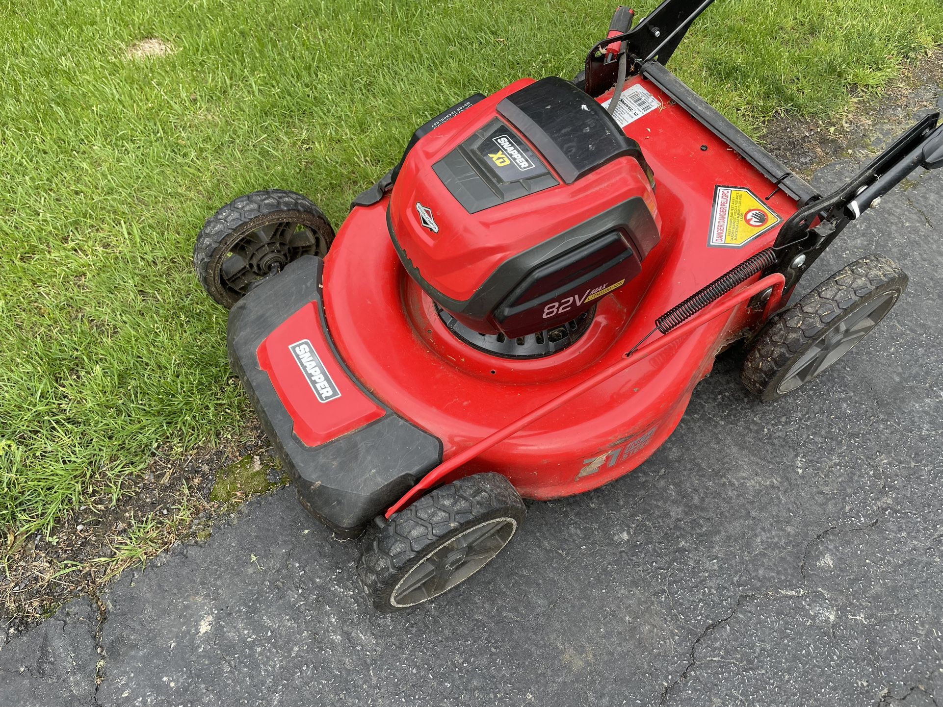 Snapper XD 82V Battery Mower