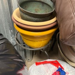 Lots of garden pots