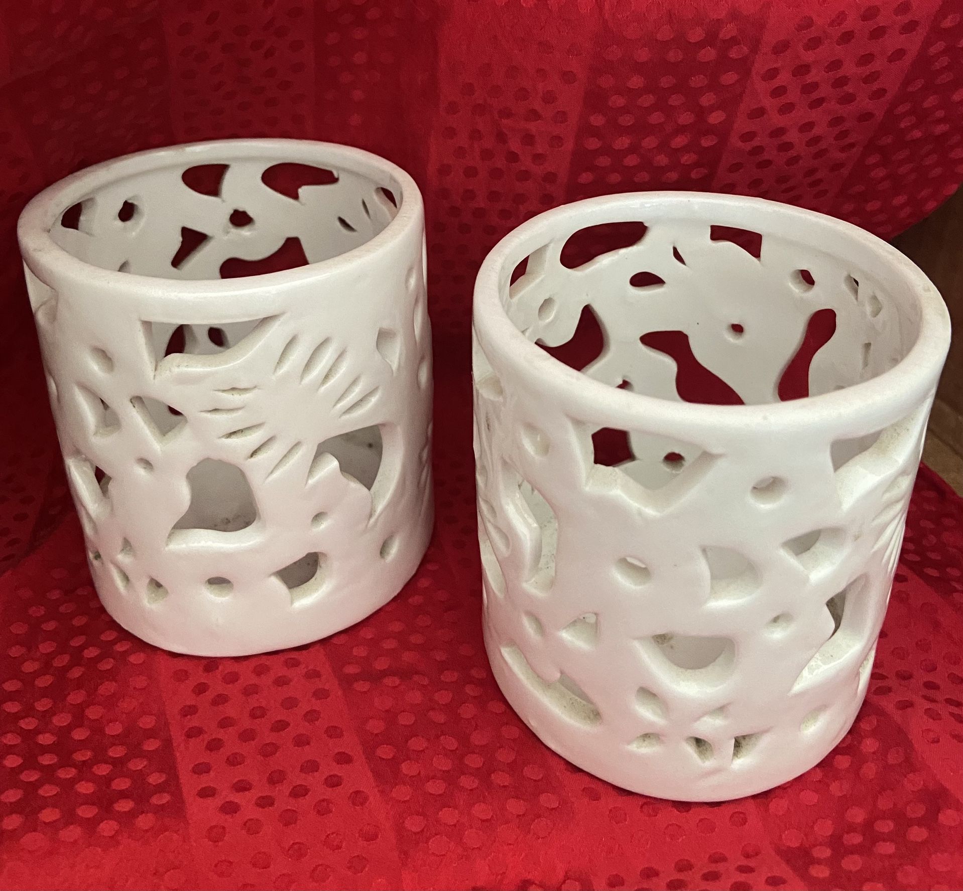Holiday tea candle holders