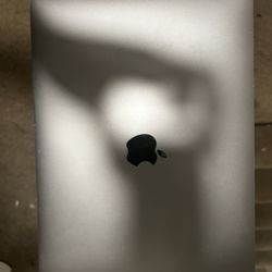 MacBook Pro 13 – Won’t Turn On, Keyboard Doesn’t Work