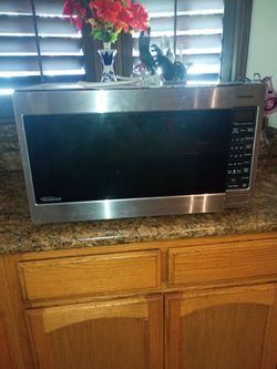 Microwave 2.2 stainless steel