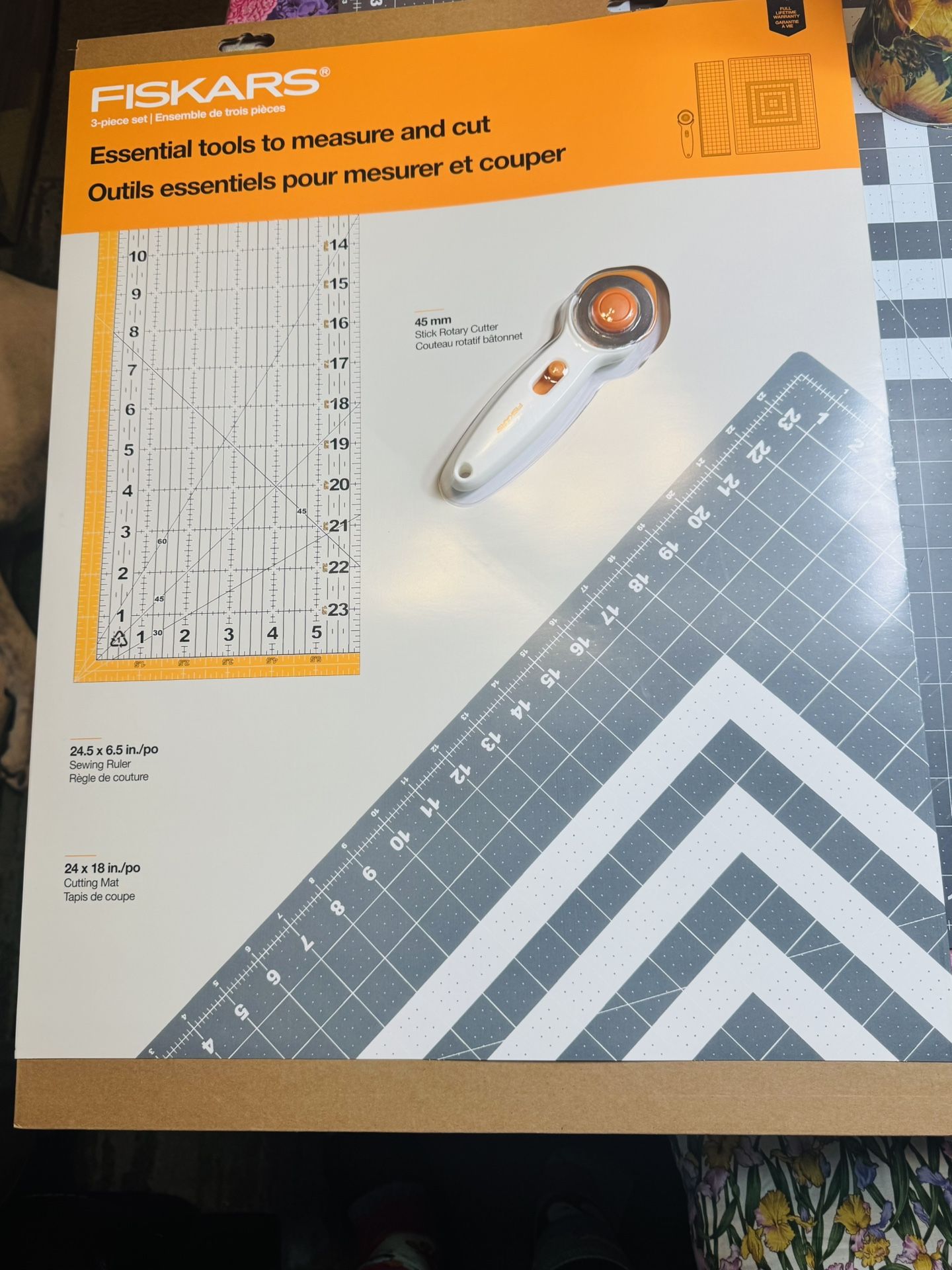 45 Mm Rotary Cutter Plus Cutting Mat