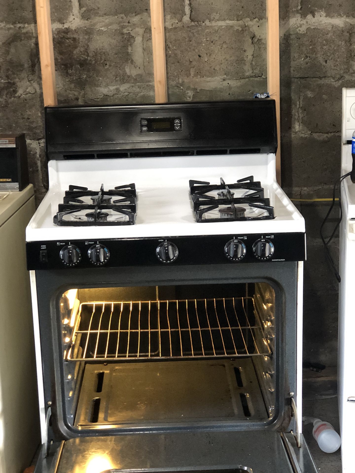 Gas stove work great delivery and installation included