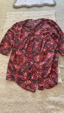 Beautiful Colorful Women’s Shirt, Size Medium