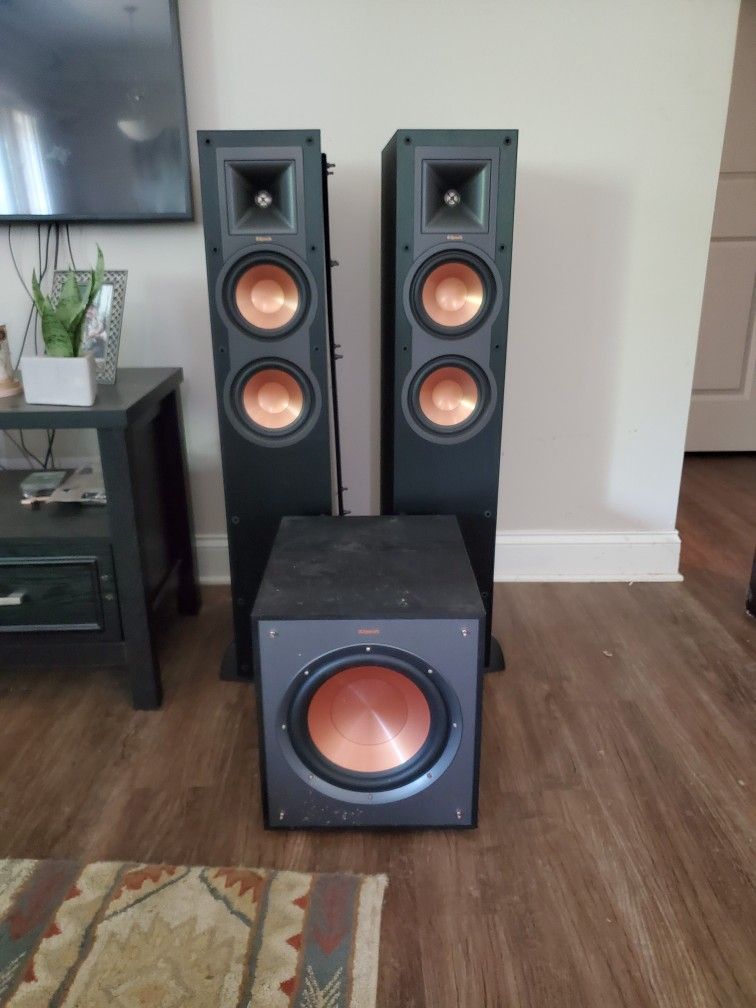 Klipsch Speakers And Sub For 100