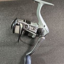 Abu Garcia Vengeance Spinning Reel