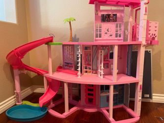 Barbie Dream House