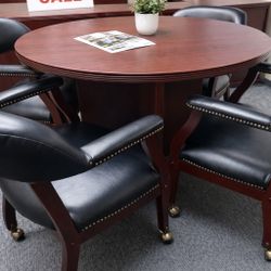 Mahogany Table with 4 Chairs – 2 Extra Chairs Sold Separately