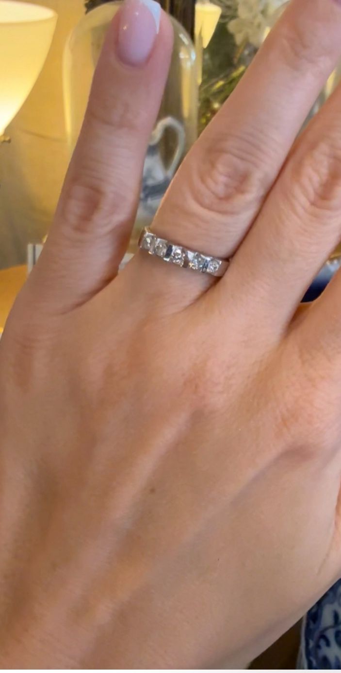 14K Gold Natural Diamonds Ring Band