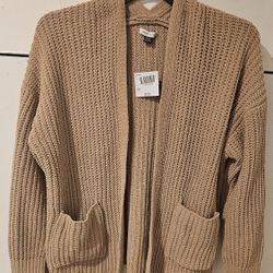 WOMEN'S AMERICAN EAGLE SWEATER NWT MEDIUM 