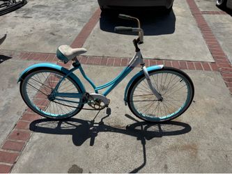 Girls bike