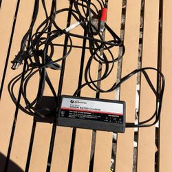 Manual Battery Charger 