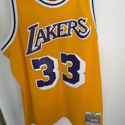 Kareem Lakers Jersey Large