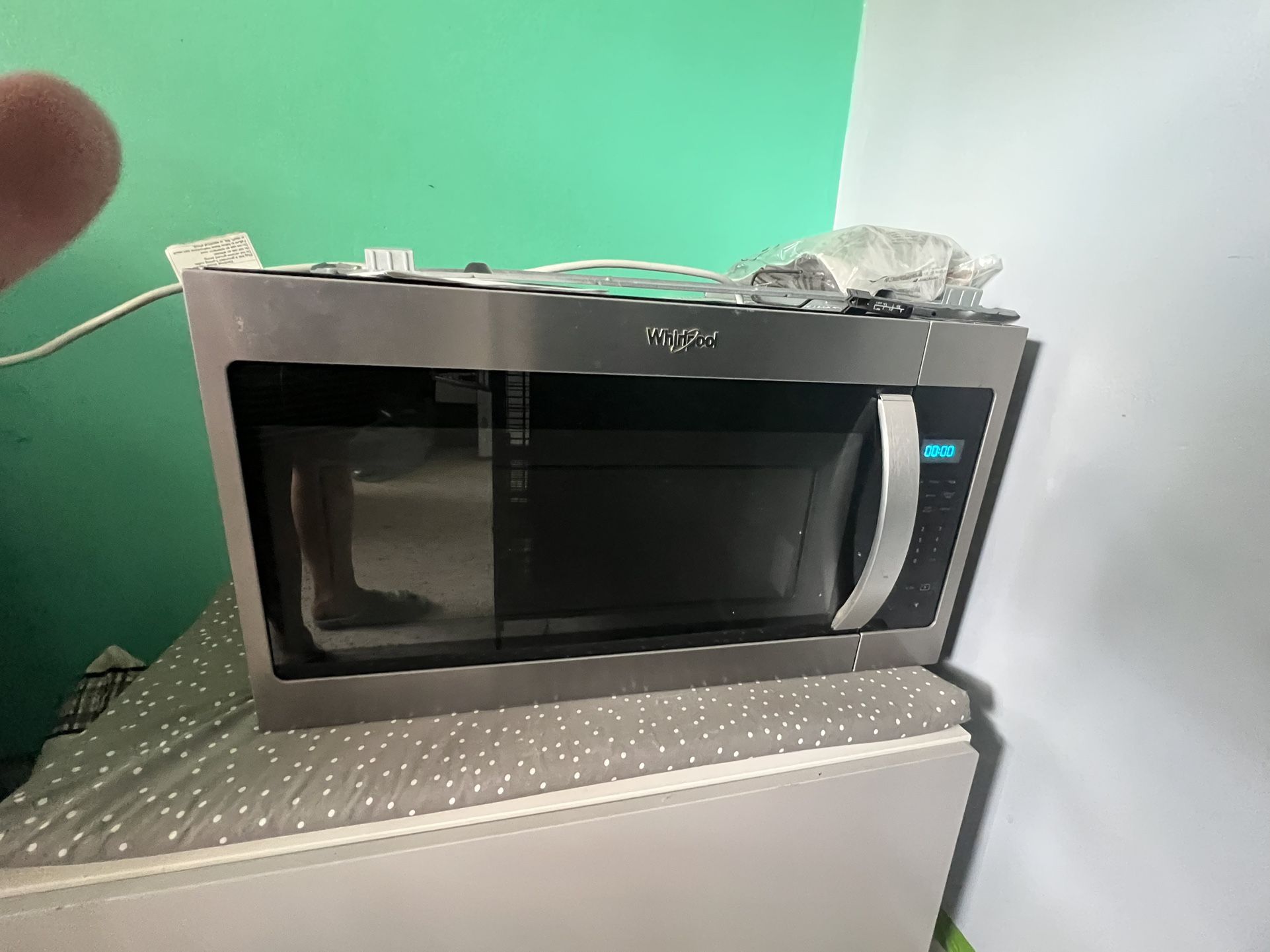 Whirlpool 30 Inch Above Range Microwave