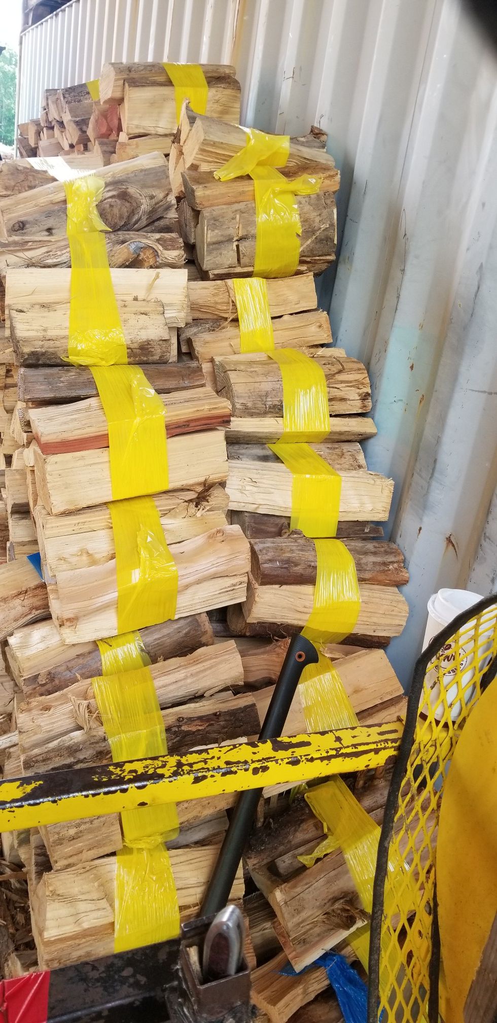 Bundles of dry-seasoned firewood (Ask about delivery )