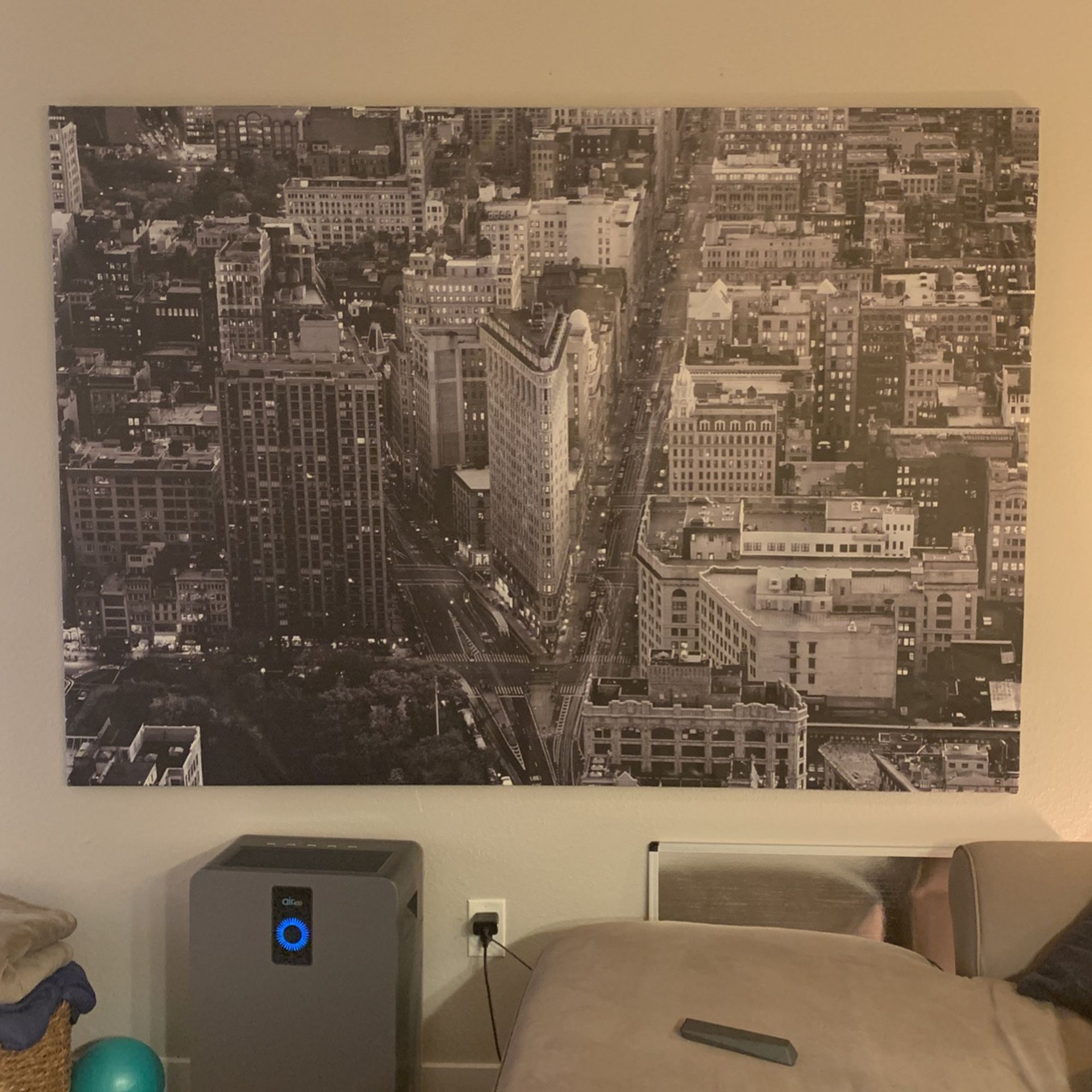 Large New York Flat Iron Building Canvas 78 3/4 x 55in