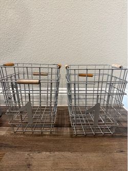 Decorative Metal Wire Storage Basket with Wooden Handles - Gray