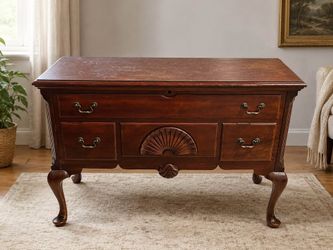 Vintage Caswell-Runyan Cedar Chest on Legs – Beautiful Carved Front – Original Interior