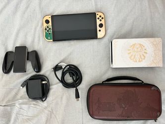Nintendo Switch OLED Zelda Tears of the Kingdom Edition