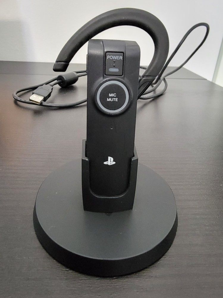 Official OEM SONY PlayStation 3 PS3 Bluetooth Headset W/ Charge Cradle & Cable - Used