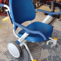 Stryker wheel chair 