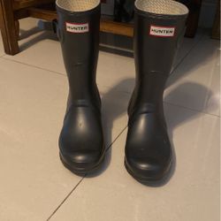 HUNTER ORIGINAL SHORT RAIN BOOTS US 7M/8F EU39