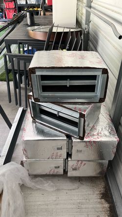 Insulated HVAC Duct Boxes with Dampers