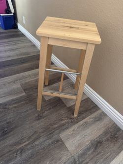 7 Count Wooden Bar Stools
