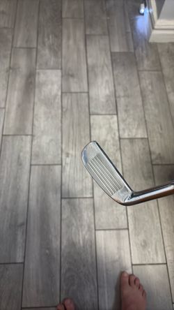Personal chipper left or right hand