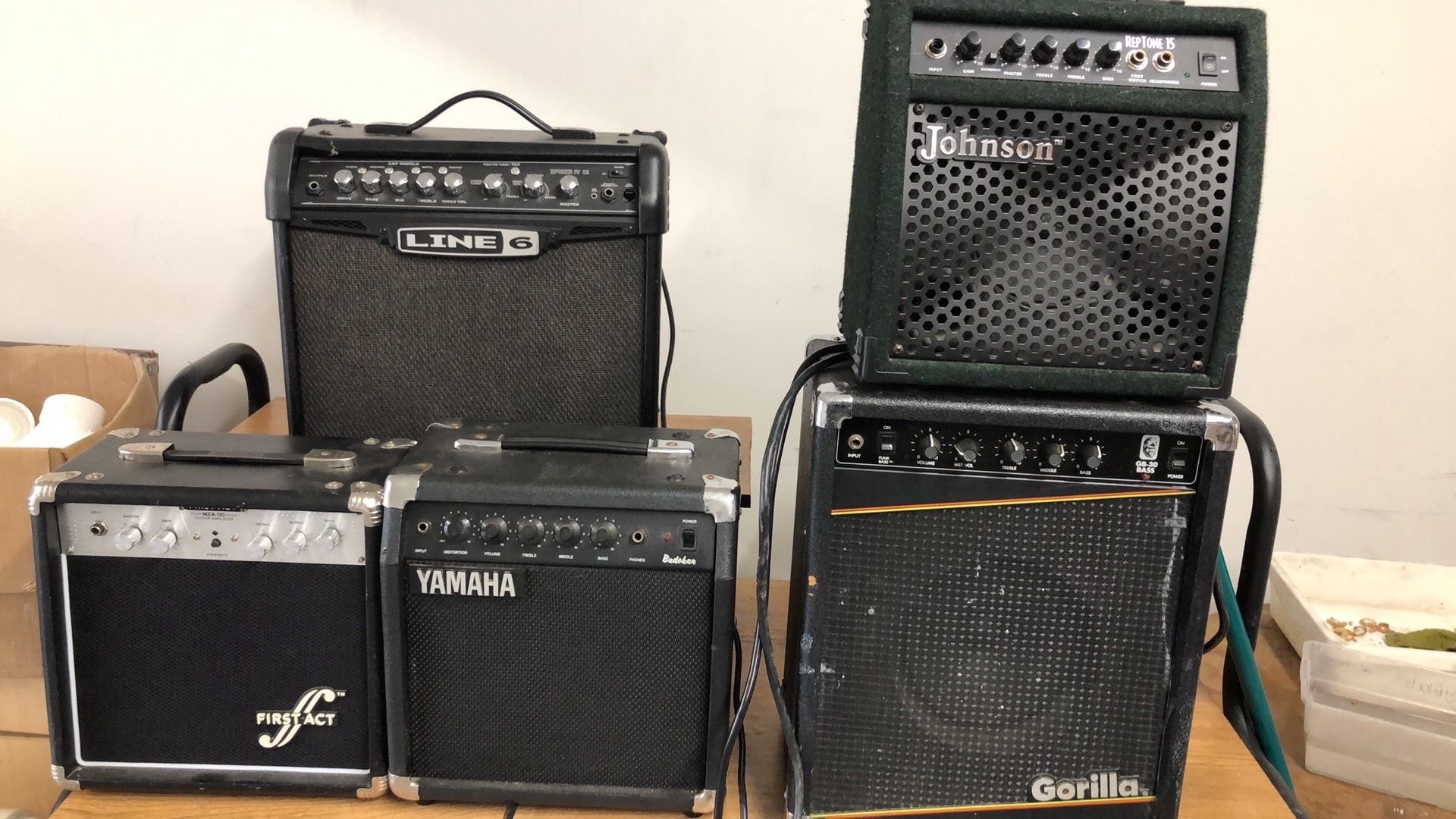 Guitar amps