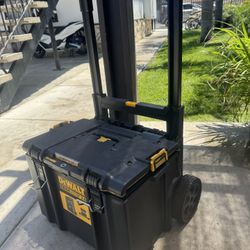 DeWalt toolbox