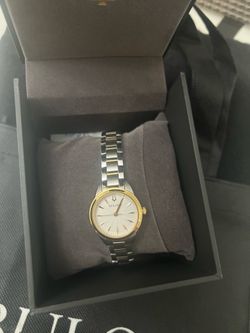 Reloj original hermoso