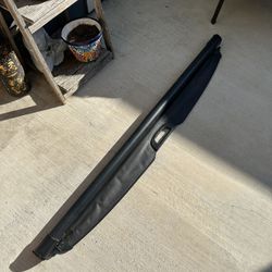 2018 4Runner OEM Retractable Cargo cover