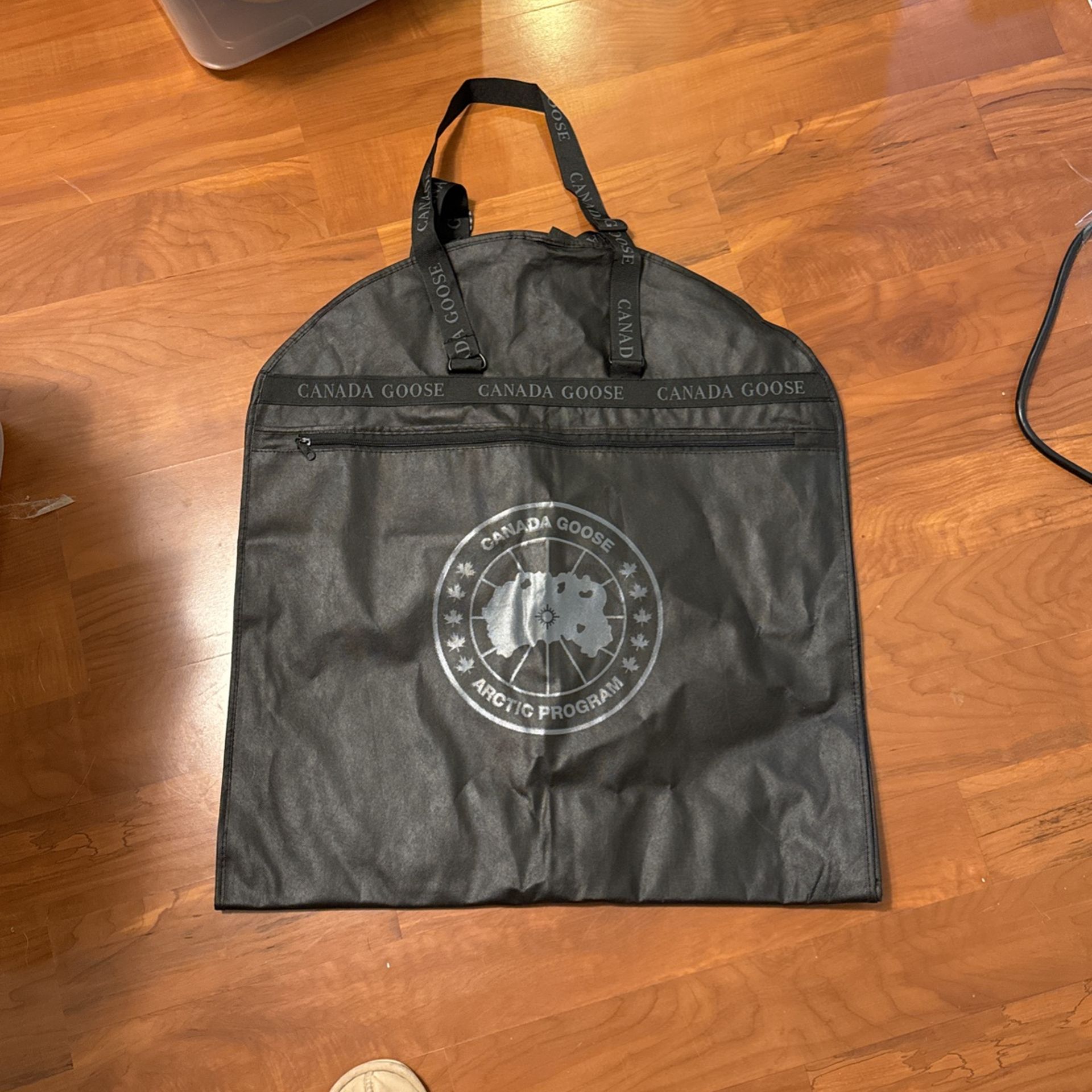 Canada Goose Garment Bag