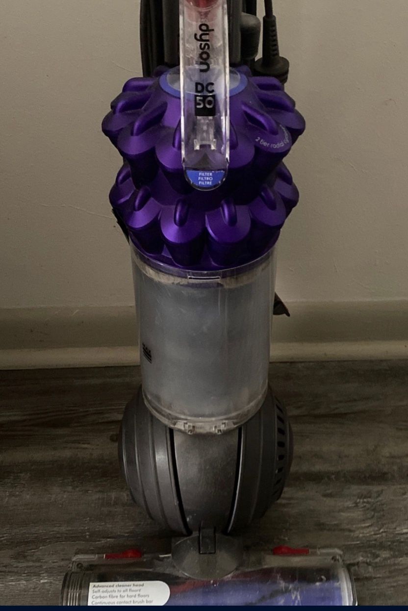 Dyson Vacuum 