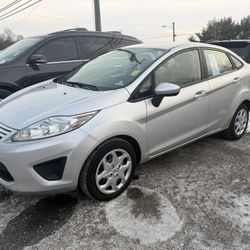 2011 Ford Fiesta