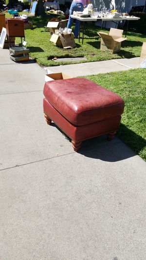 New And Used Ottomans For Sale In Modesto Ca Offerup