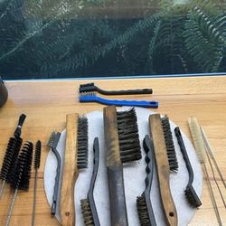 Assorted Wire and Cleaning Brush Set