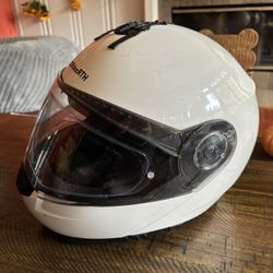 C3 Pro / DOT Schubert Motorcycle Helmet 